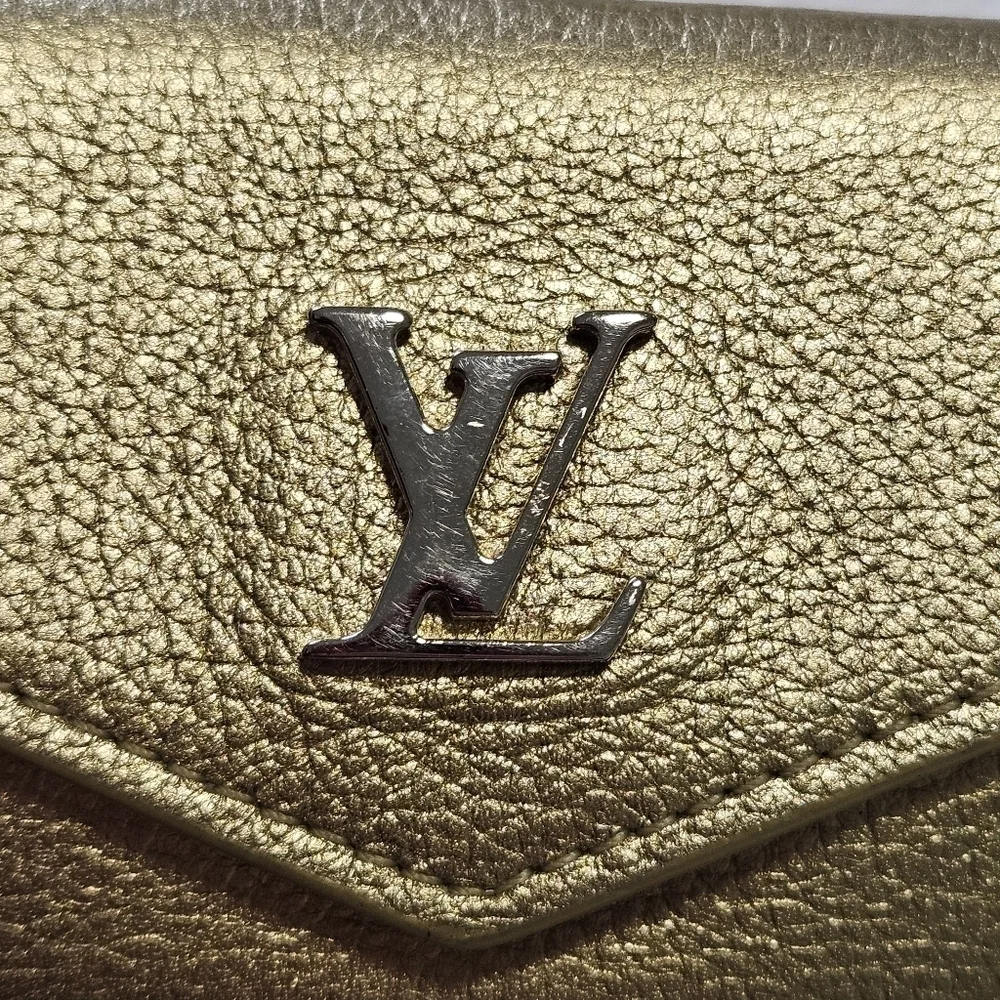 LOUIS VUITTON Portefeuille lock mini Compact Wallet Trifold Leather